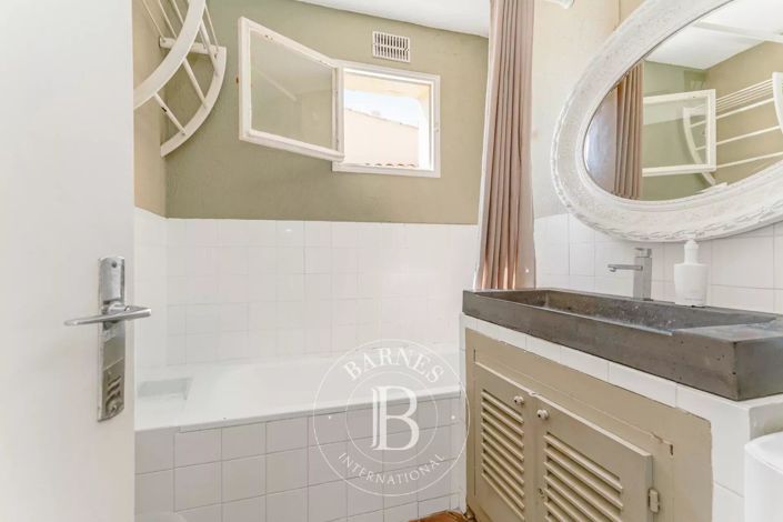 Image No.7-3 Bed Apartment for sale