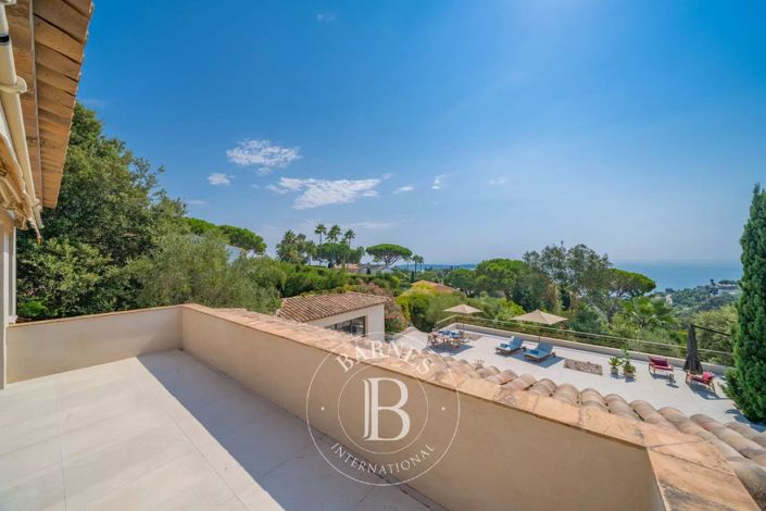 Image No.14-3 Bed House for sale