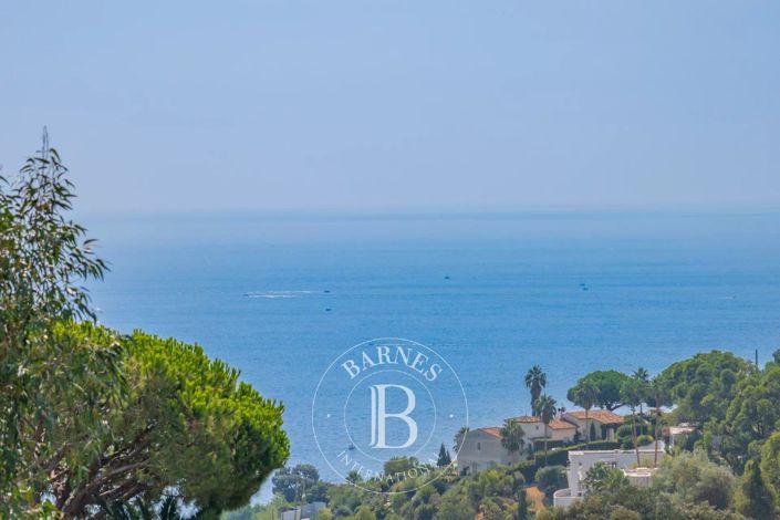 Image No.15-3 Bed House for sale