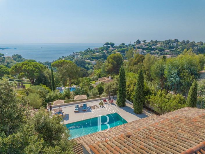 Image No.2-3 Bed House for sale