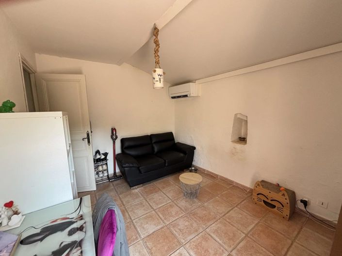 Image No.15-5 Bed House for sale