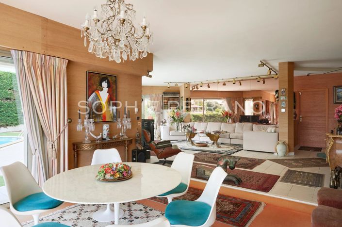 Image No.5-Maison de 4 chambres à vendre à Cannes