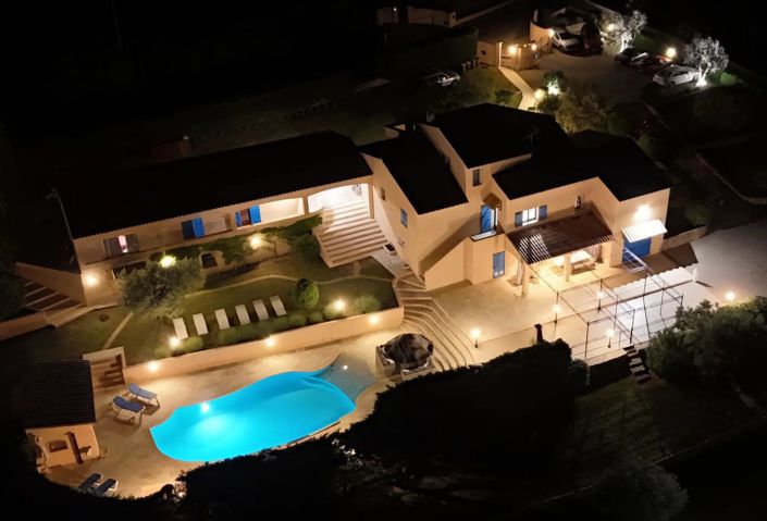 Image No.2-7 Bed House for sale