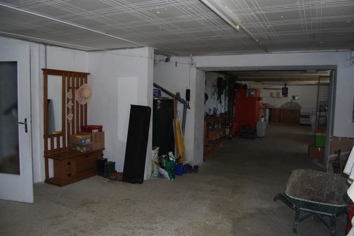 Image No.12-3 Bed House for sale