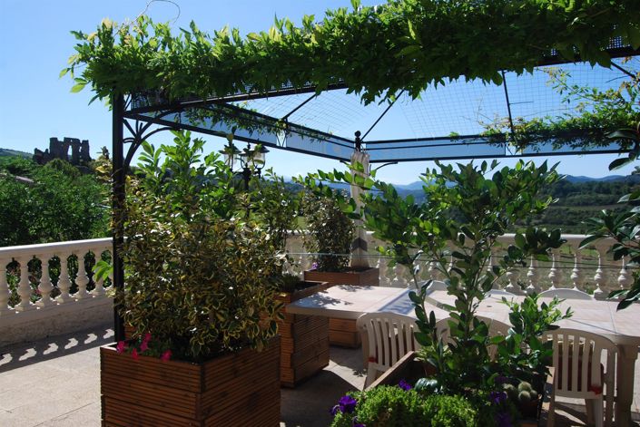 Image No.15-3 Bed House for sale