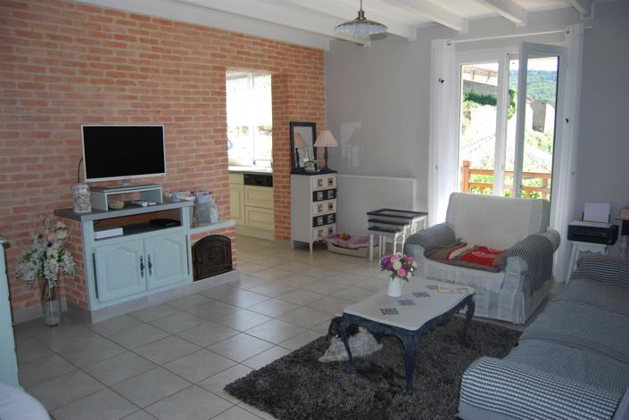 Image No.6-3 Bed House for sale