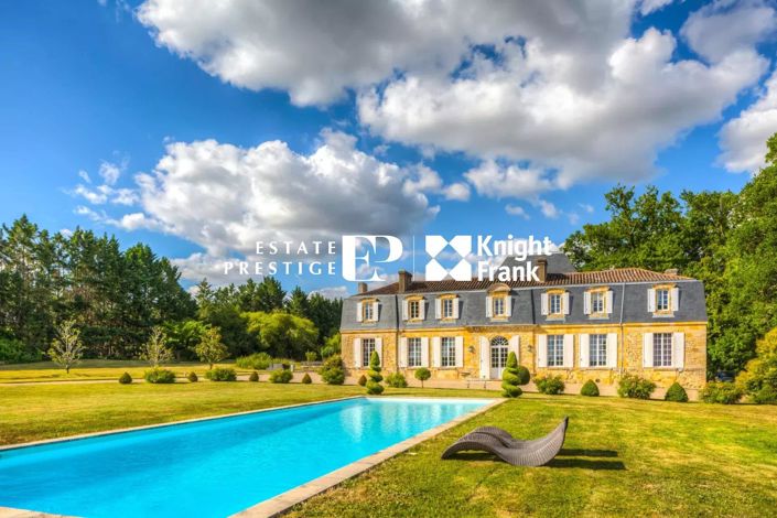 Image No.1-9 Bed House for sale