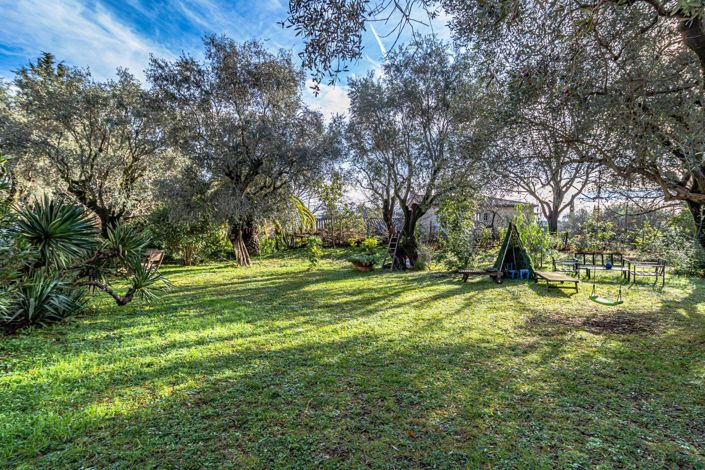 Image No.13-4 Bed House for sale