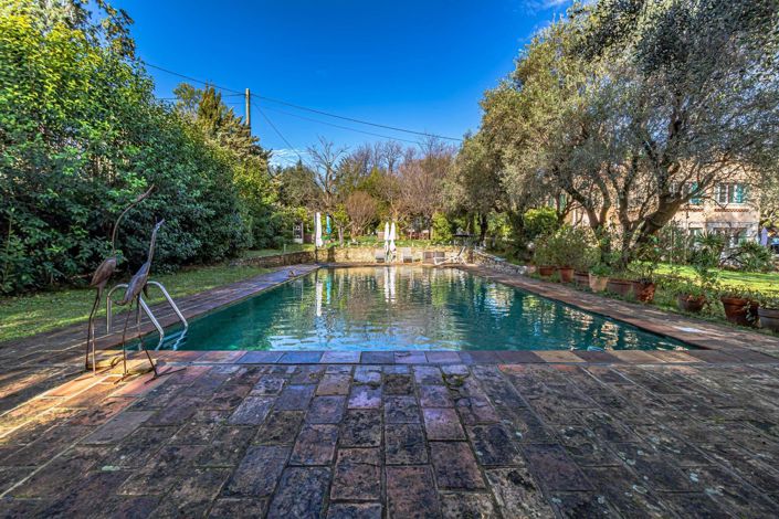 Image No.7-4 Bed House for sale