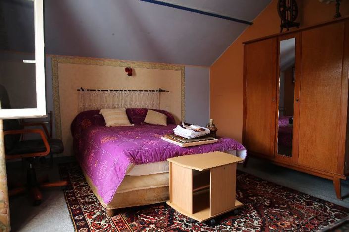 Image No.9-3 Bed House for sale