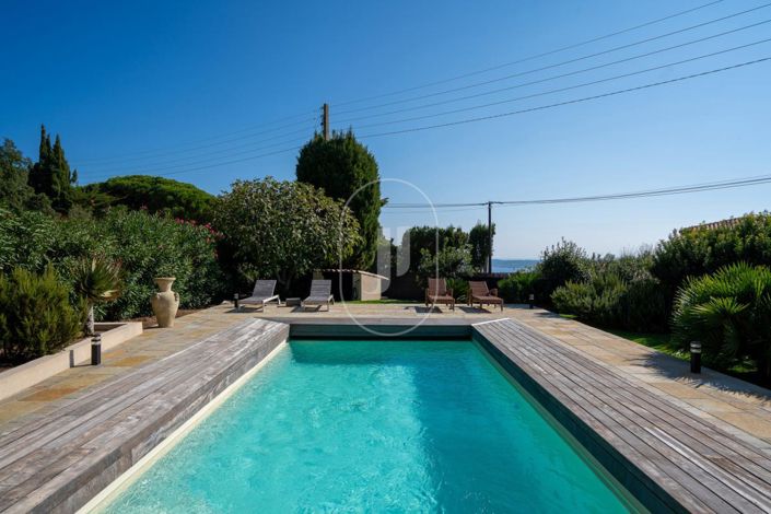 Image No.12-4 Bed House for sale