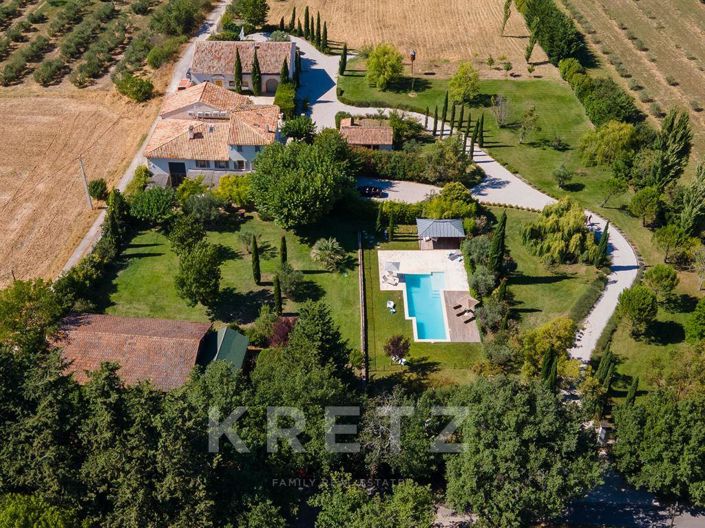 Image No.20-14 Bed House for sale