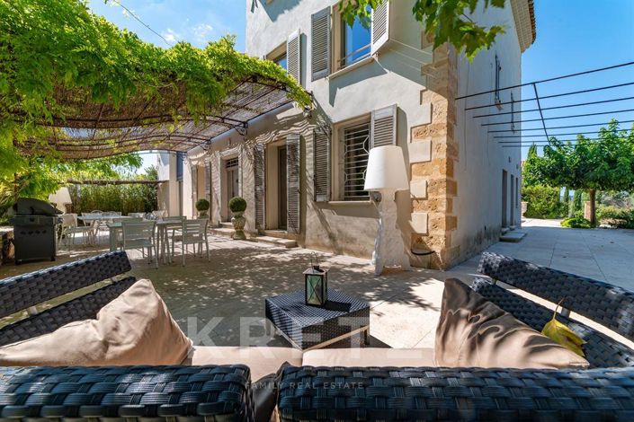 Image No.6-14 Bed House for sale