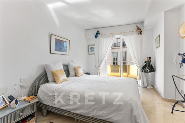 Image No.16-2 Bed Apartment for sale