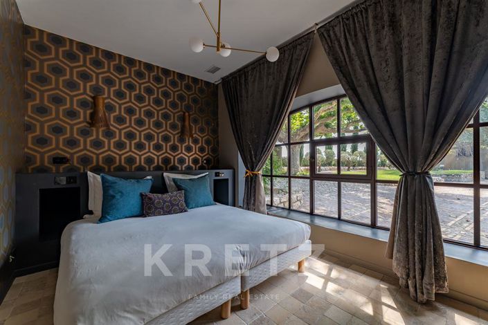 Image No.14-12 Bed House for sale