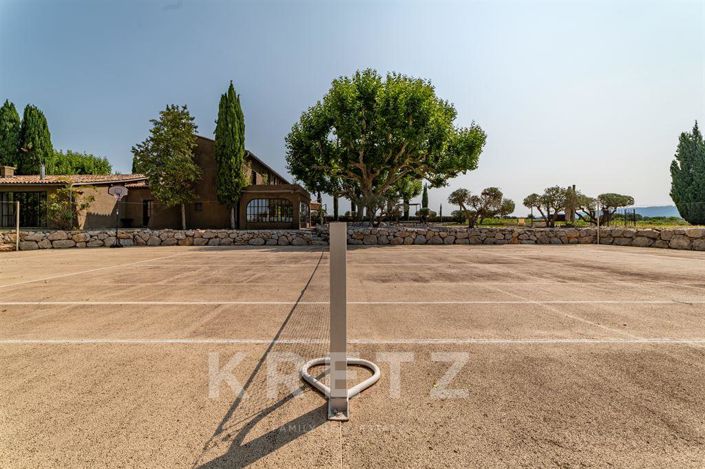 Image No.15-12 Bed House for sale