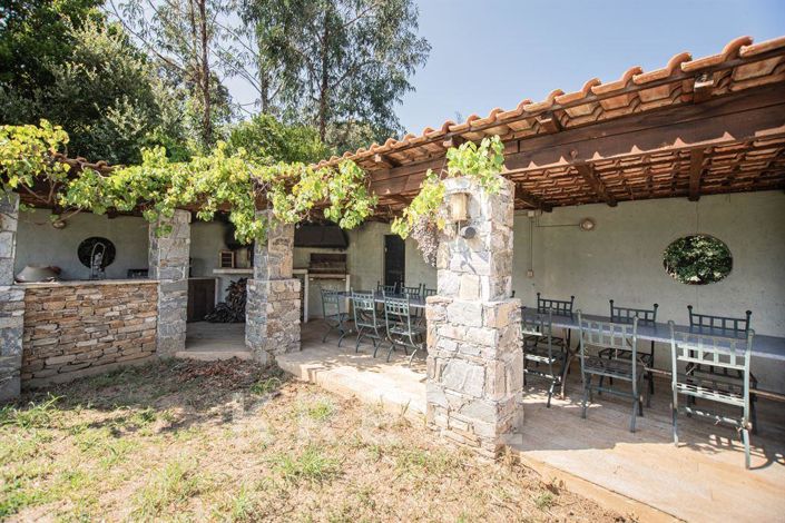 Image No.16-5 Bed House for sale