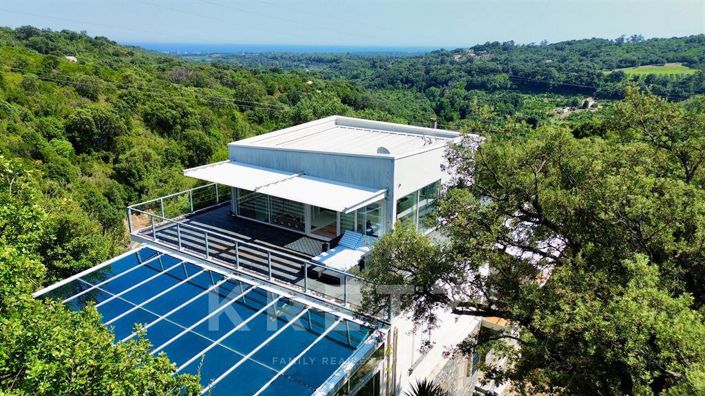 Image No.5-5 Bed House for sale