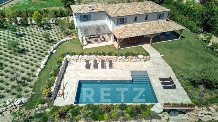 Image No.1-6 Bed House for sale