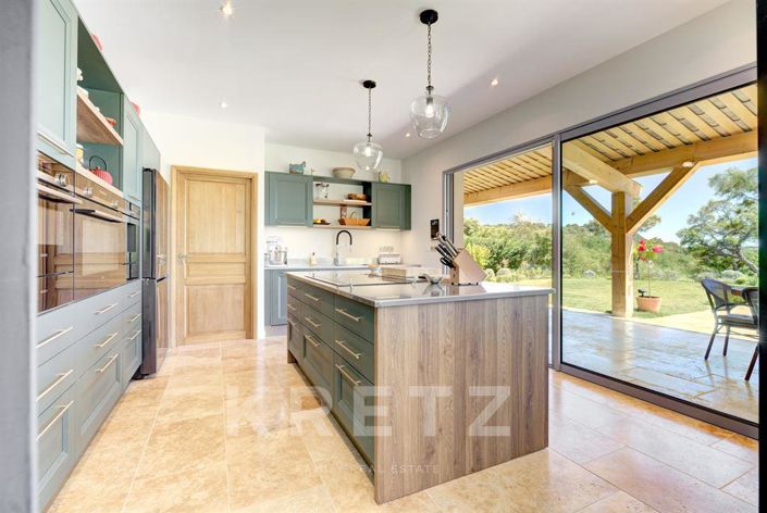 Image No.15-6 Bed House for sale