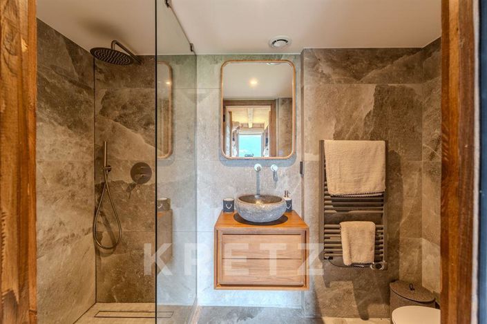 Image No.6-5 Bed Apartment for sale