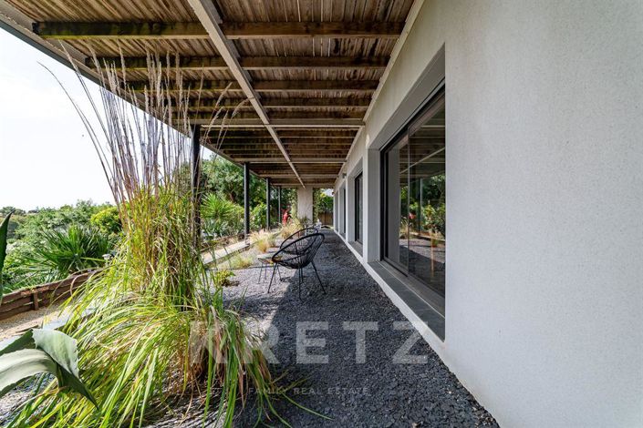 Image No.16-4 Bed House for sale