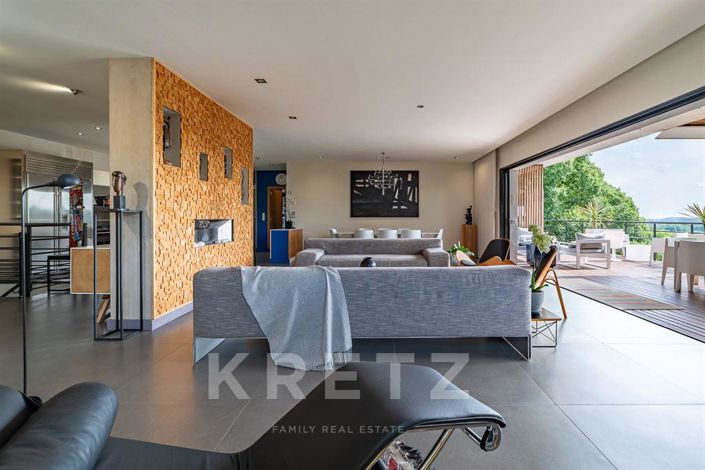 Image No.4-4 Bed House for sale