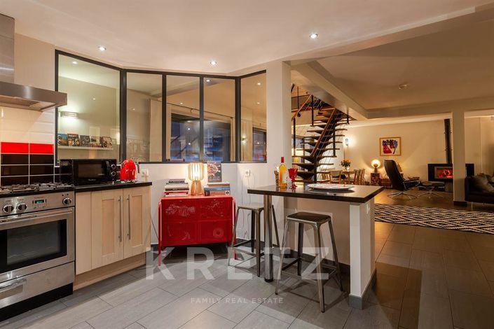 Image No.15-5 Bed Property for sale