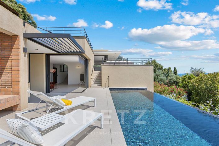 Image No.2-4 Bed Property for sale