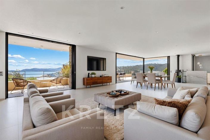 Image No.3-Propriété de 4 chambres à vendre à Le Lavandou