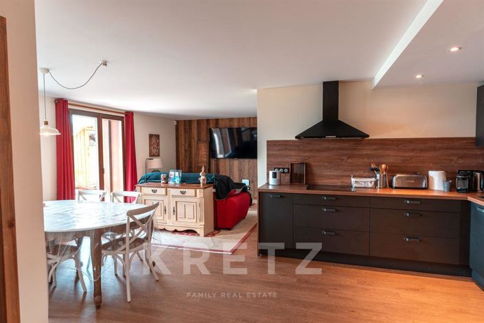 Image No.15-8 Bed House for sale