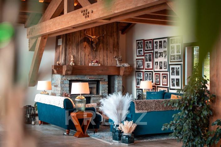 Image No.5-8 Bed House for sale