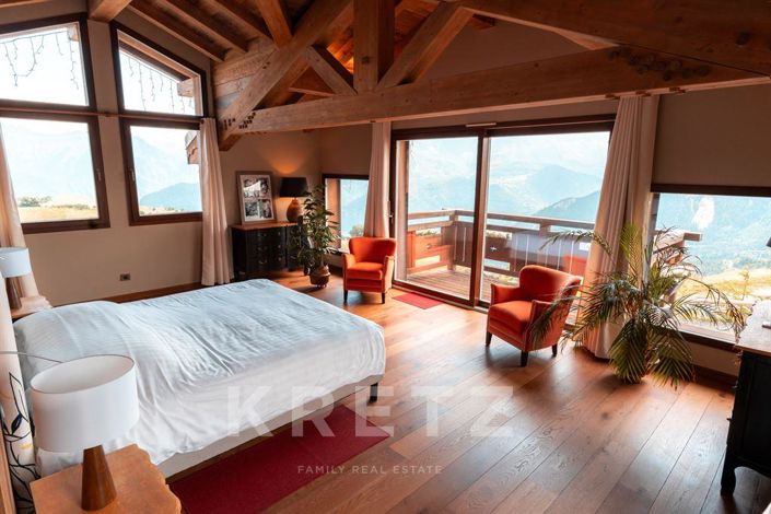 Image No.9-8 Bed House for sale