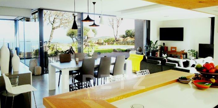 Image No.16-4 Bed House for sale