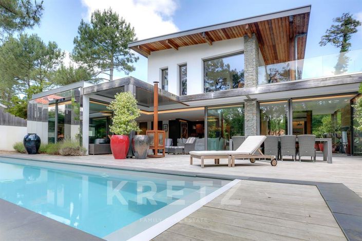 Image No.3-7 Bed House for sale