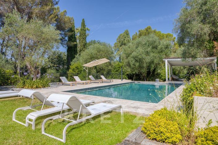 Image No.2-5 Bed House for sale