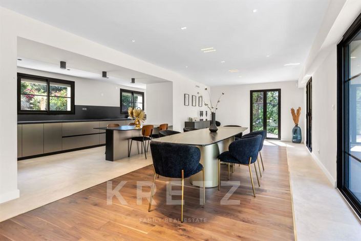 Image No.5-5 Bed House for sale