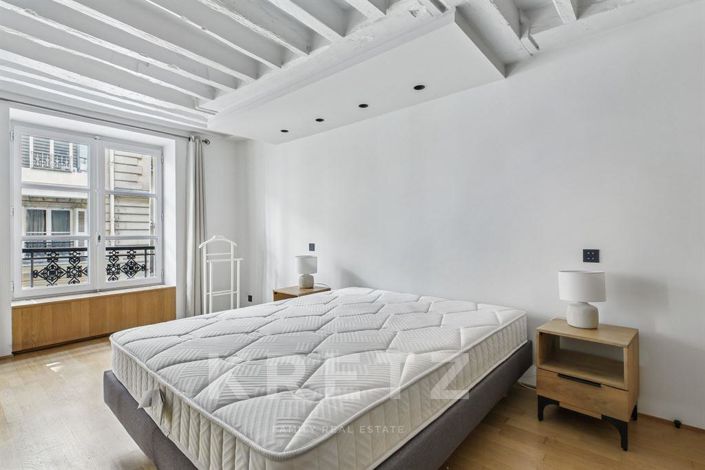 Image No.17-6 Bed Apartment for sale