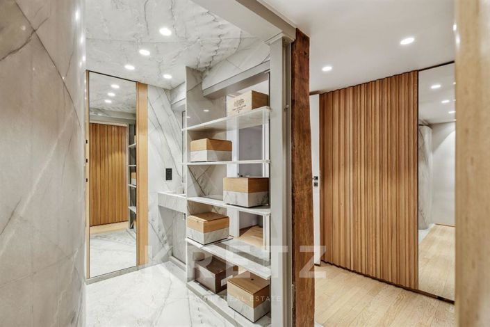 Image No.18-6 Bed Apartment for sale