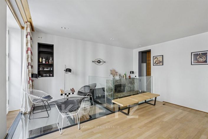 Image No.9-6 Bed Apartment for sale