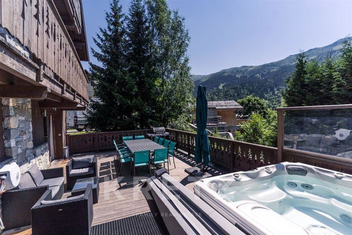 Image No.10-8 Bed House for sale