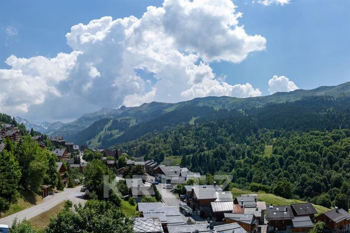 Image No.13-8 Bed House for sale