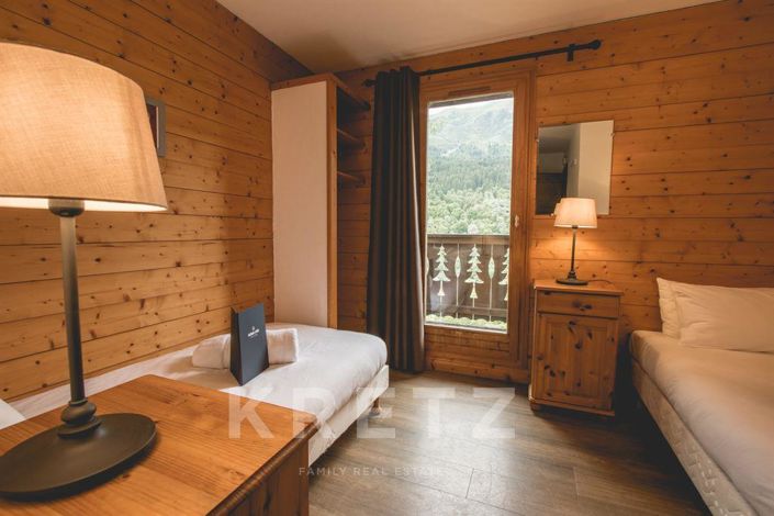 Image No.9-8 Bed House for sale