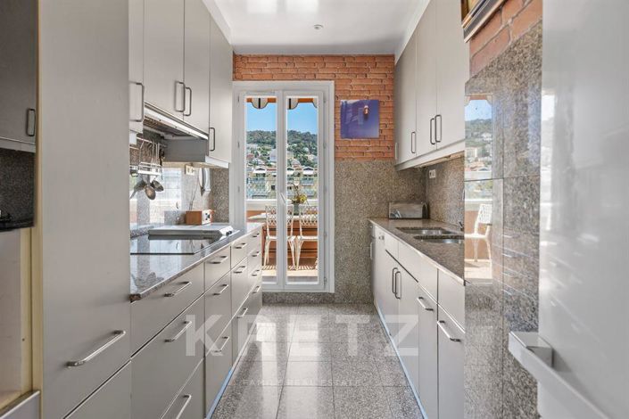 Image No.10-Appartement de 5 chambres à vendre à Nice