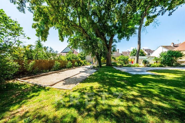 Image No.19-6 Bed House for sale