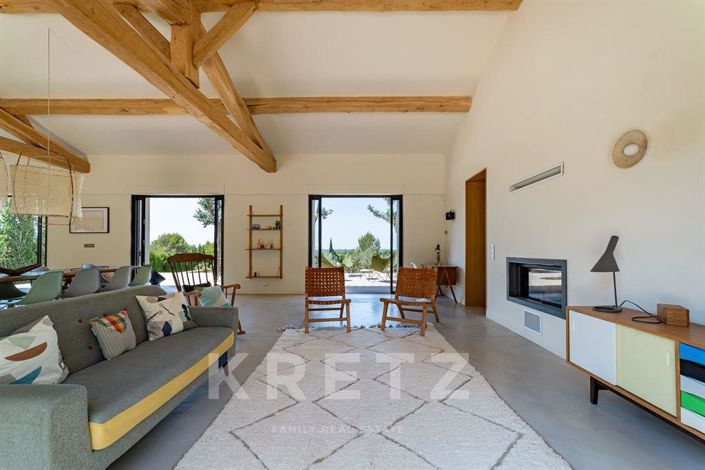 Image No.11-7 Bed House for sale