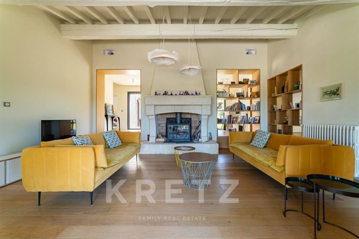 Image No.14-7 Bed House for sale