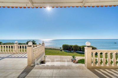 7 Bed House for sale