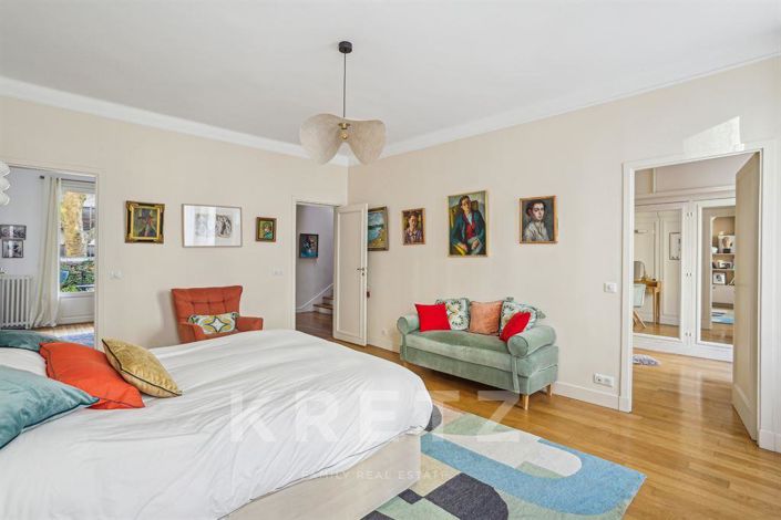 Image No.11-6 Bed House for sale