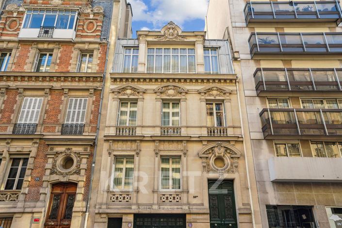 Image No.13-6 Bed House for sale